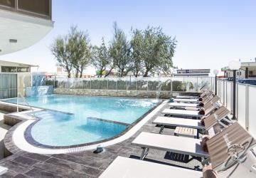 Hotel Acapulco Milano Marittima Exteriör bild
